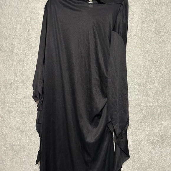 Scream  costume - Picture 3 of 3